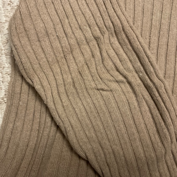 Old Navy men’s sweater - size XL - Picture 5 of 5